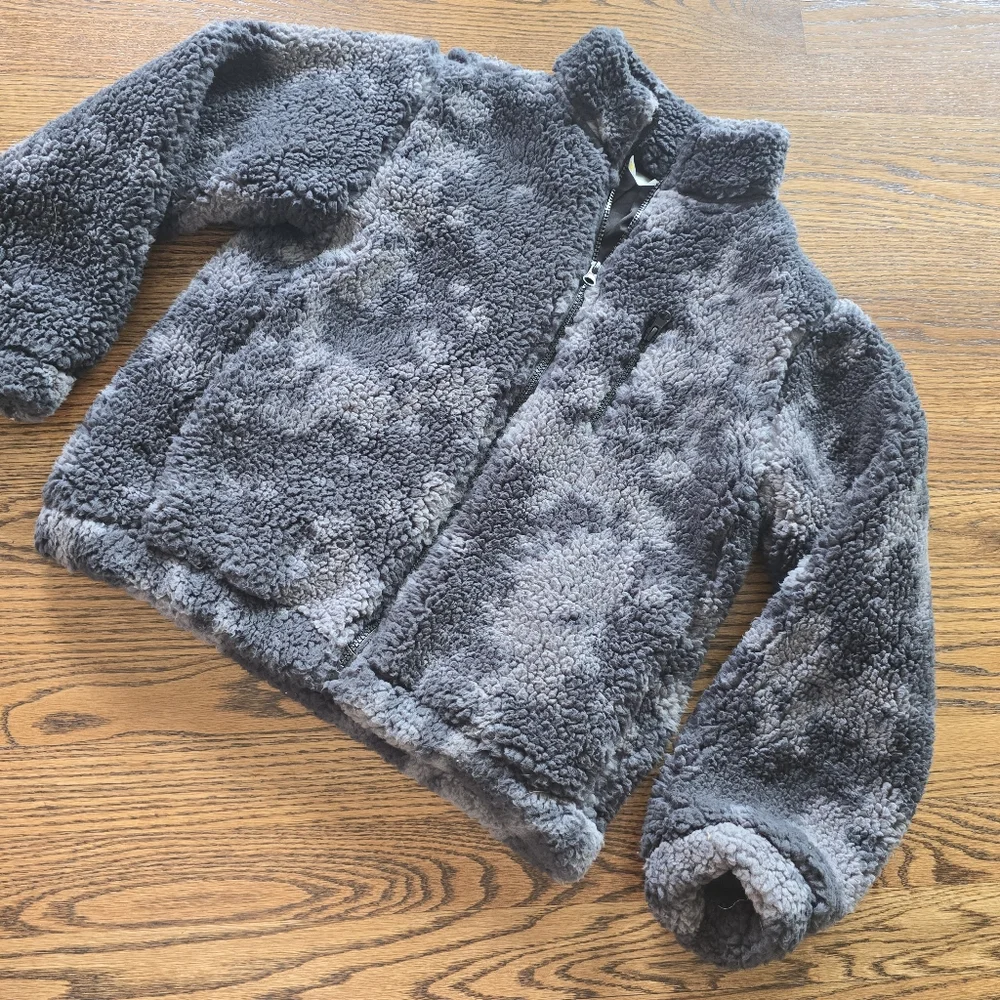 Zella Girls Camo Shacket Size Large (10/12)